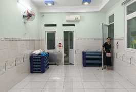 Một căn duy nhất làm trung tâm dạy học - Nhà mặt tiền Nguyễn Thị Đặng - có giá mới
